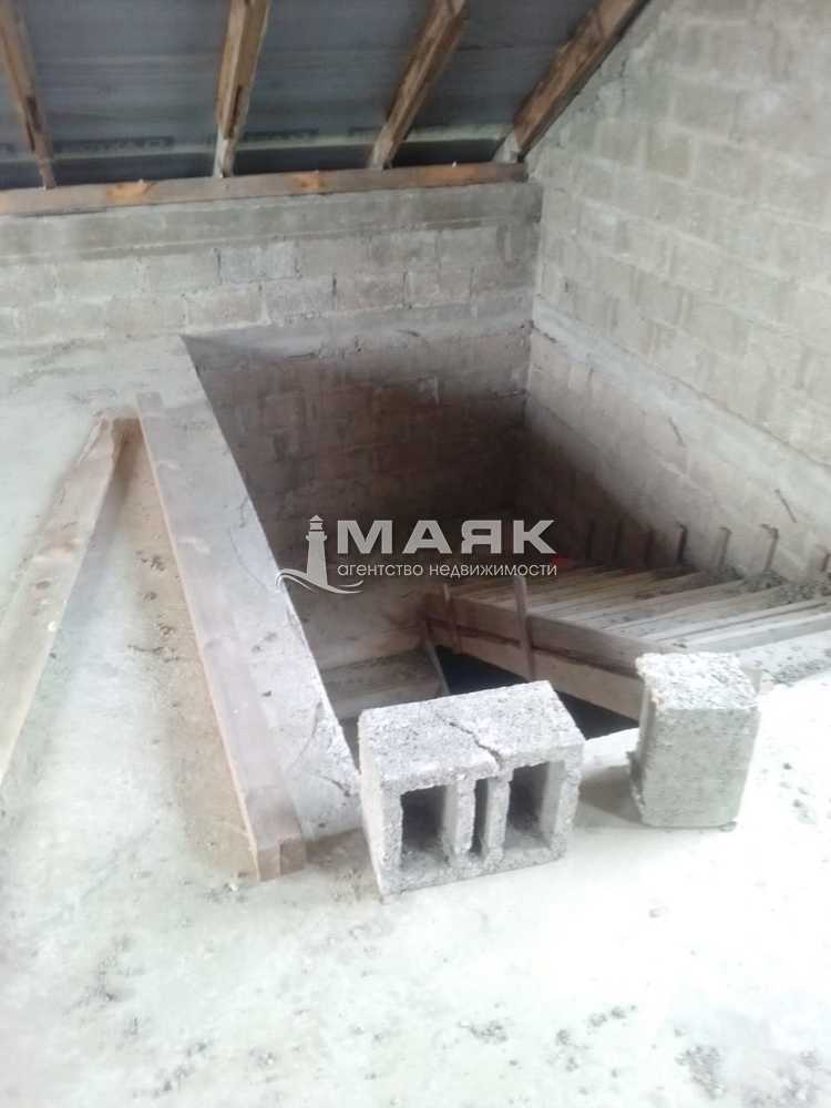 Дом 160 кв.м на участке 10 сот