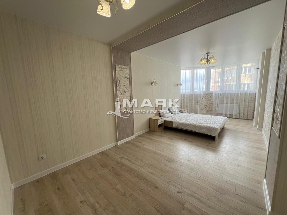 1-к. квартира 48 кв.м, 11/13