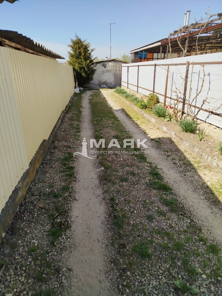 3-к. квартира 82 кв.м, 1/1