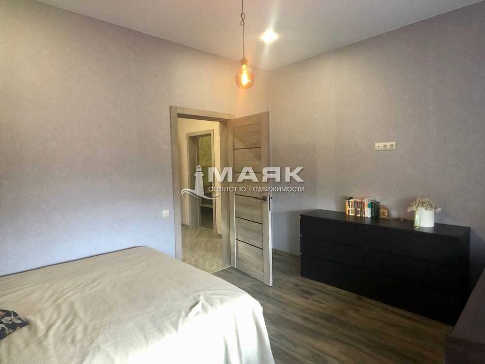 Дом 93 кв.м на участке 7 сот