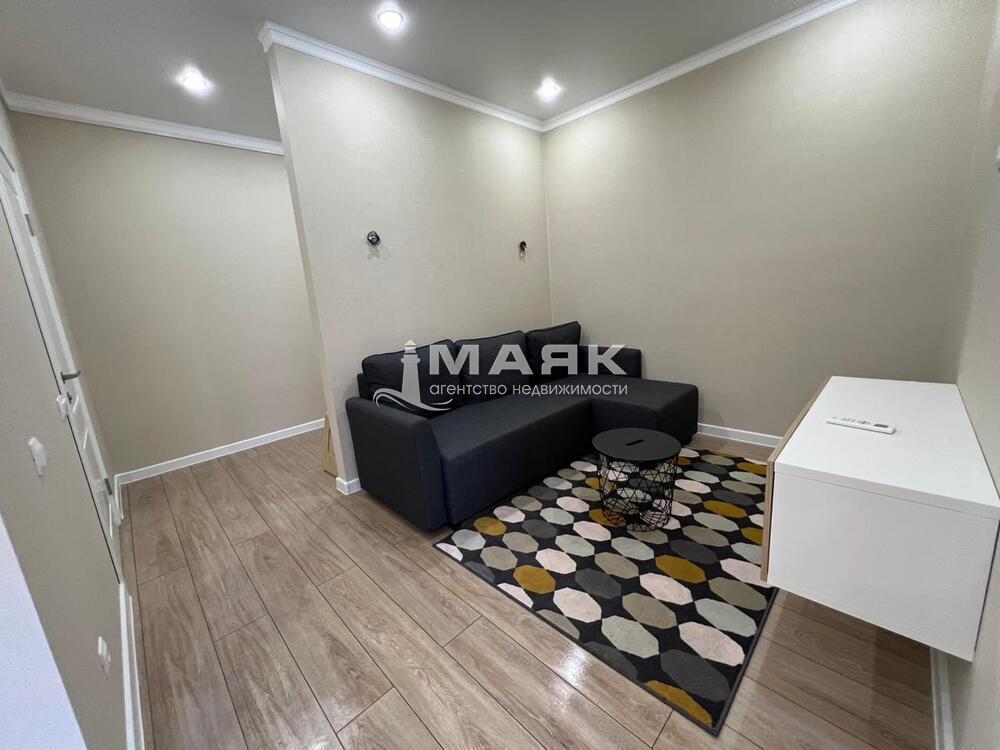 1-к. квартира 51 кв.м, 1/3