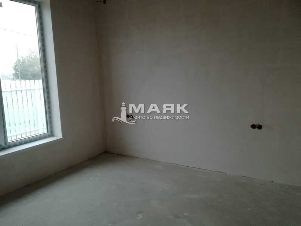 Дом 130 кв.м на участке 5.23 сот