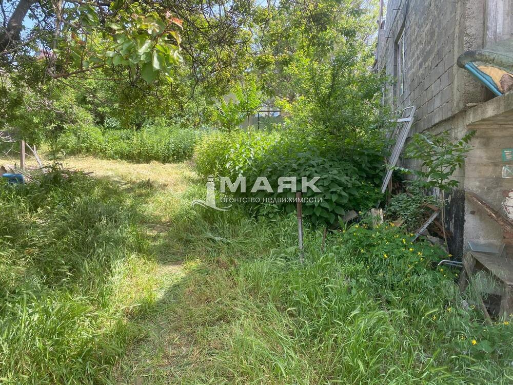 Дом 40 кв.м на участке 9.3 сот