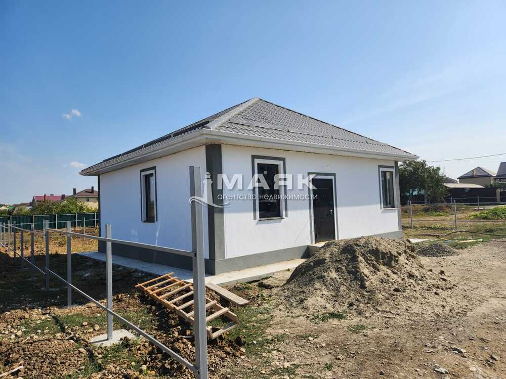 Дом 81.8 кв.м на участке 5 сот