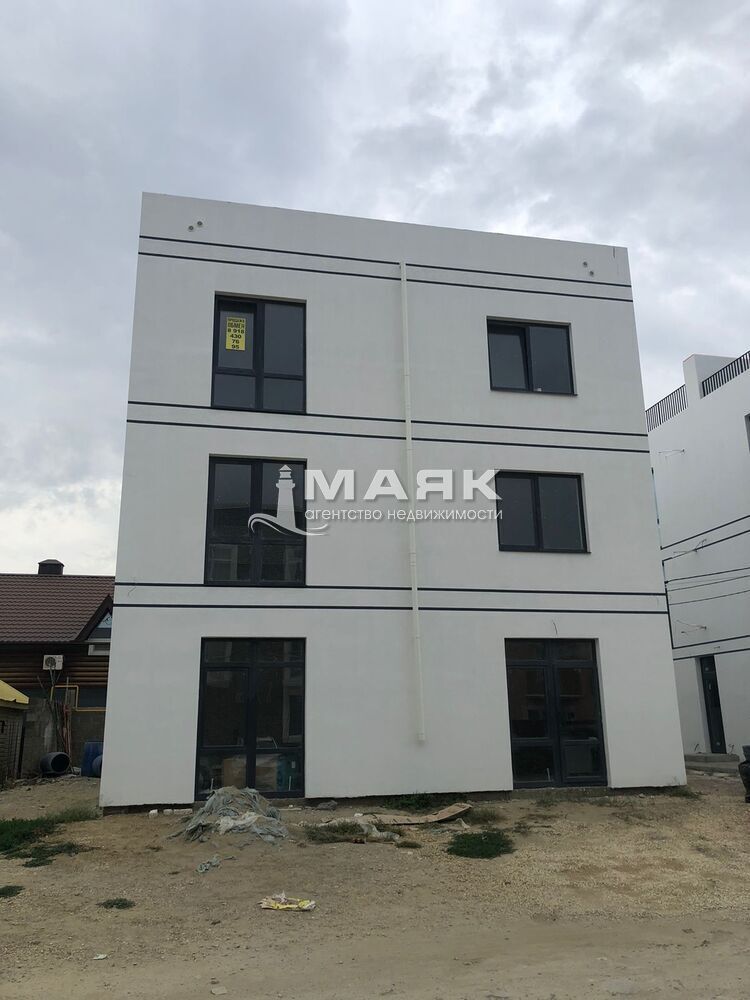 Дом 441.2 кв.м на участке 3 сот