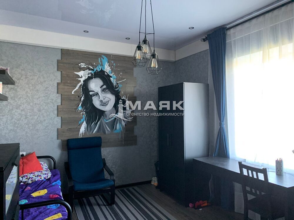 Дом 142.6 кв.м на участке 6 сот