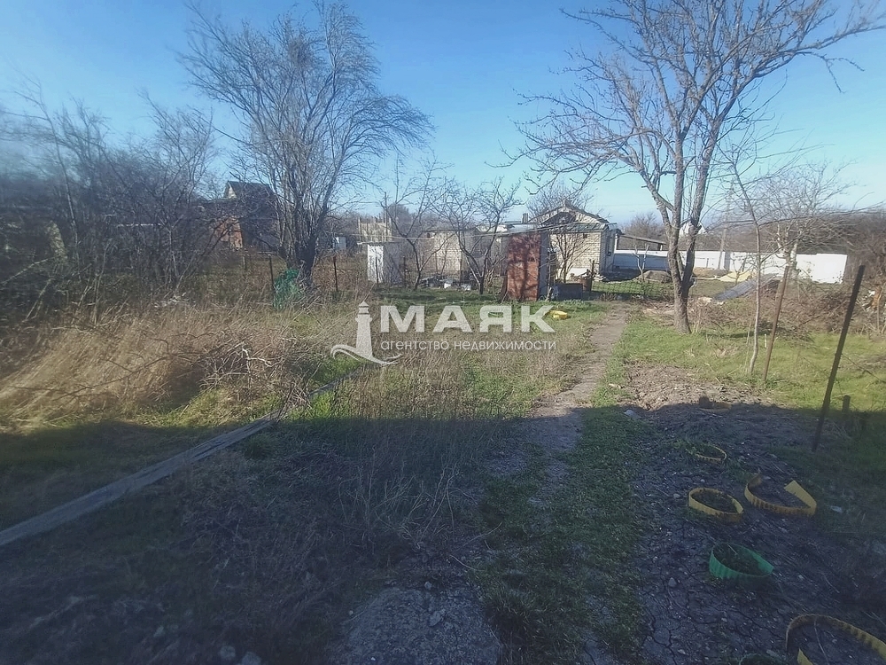 Дом 45 кв.м на участке 5 сот