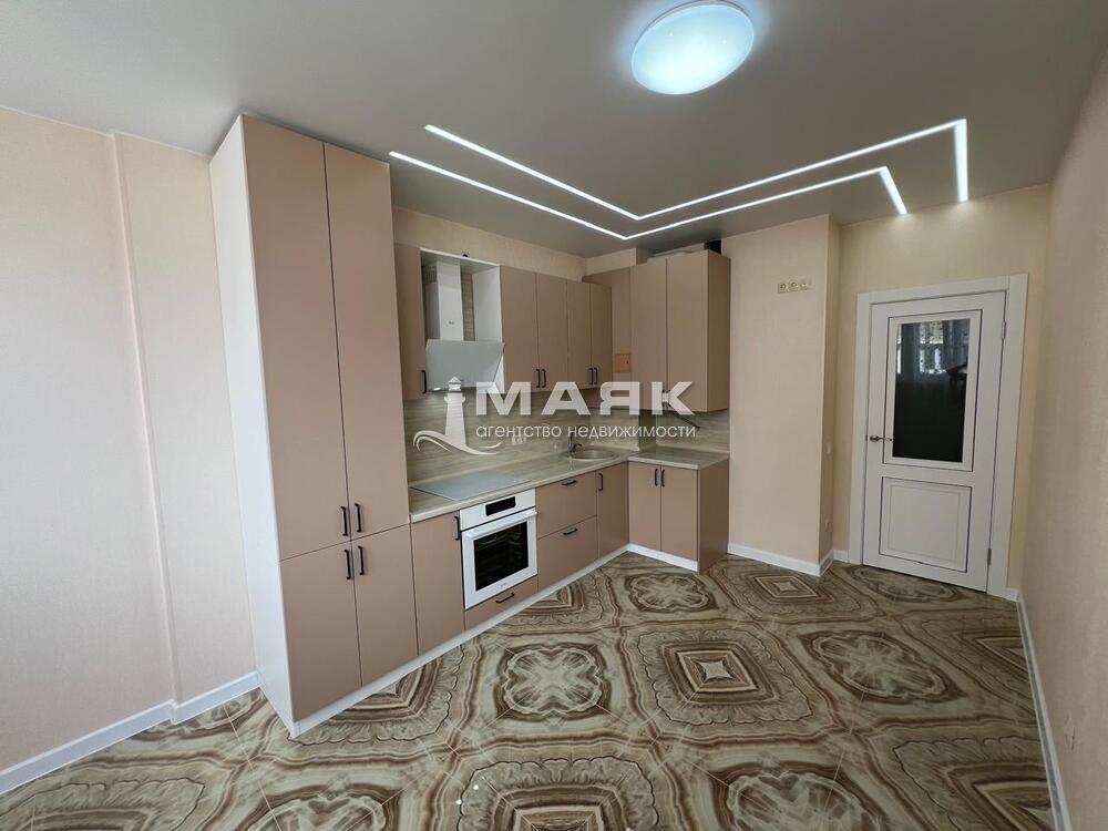 1-к. квартира 48 кв.м, 11/13