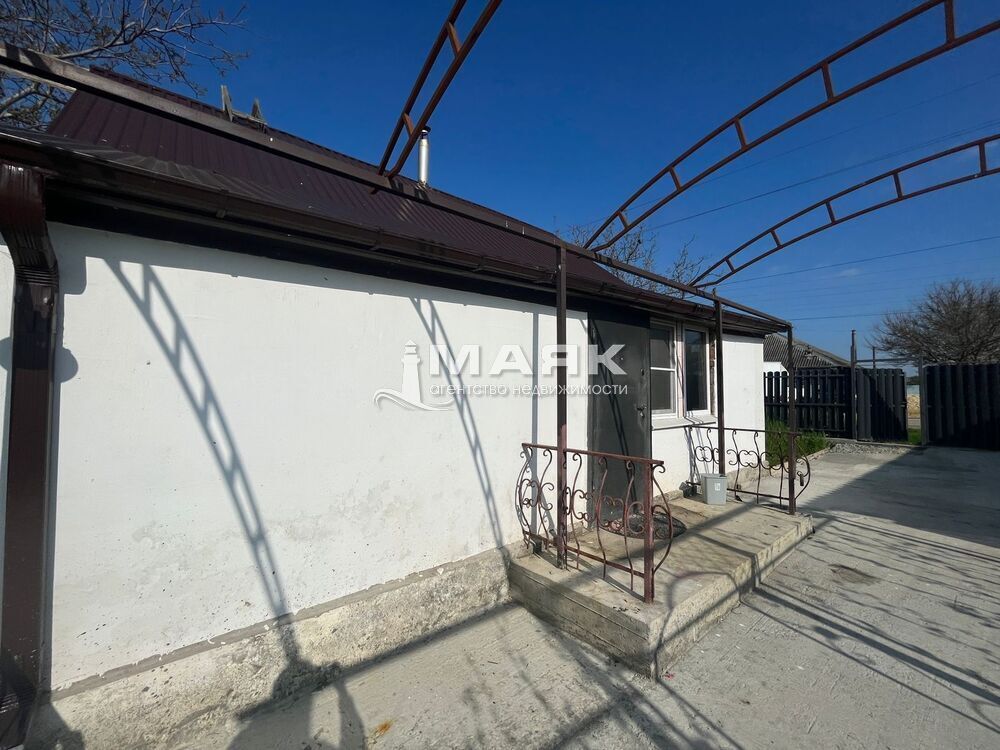 Дом 40 кв.м на участке 15 сот