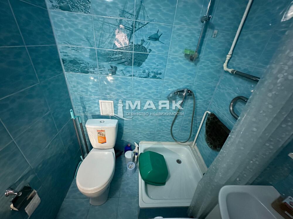 3-к. квартира 43.7 кв.м, 2/2