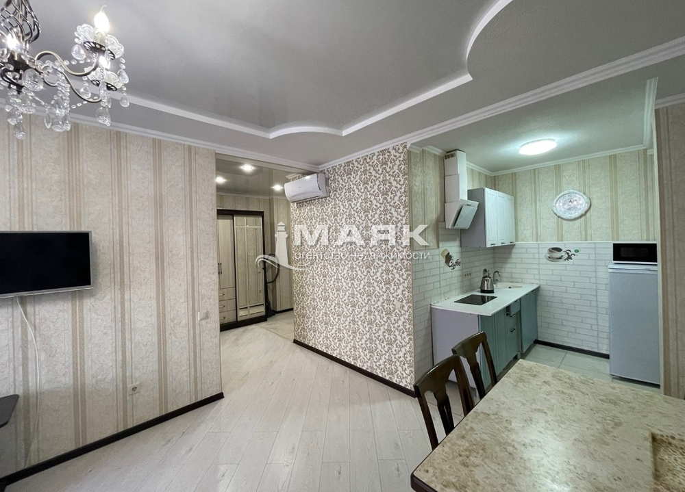 1-к. квартира 48 кв.м, 4/10