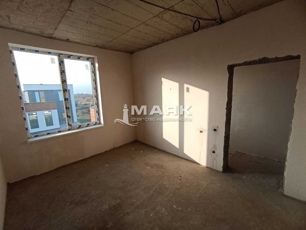 Дом 192 кв.м на участке 4.7 сот