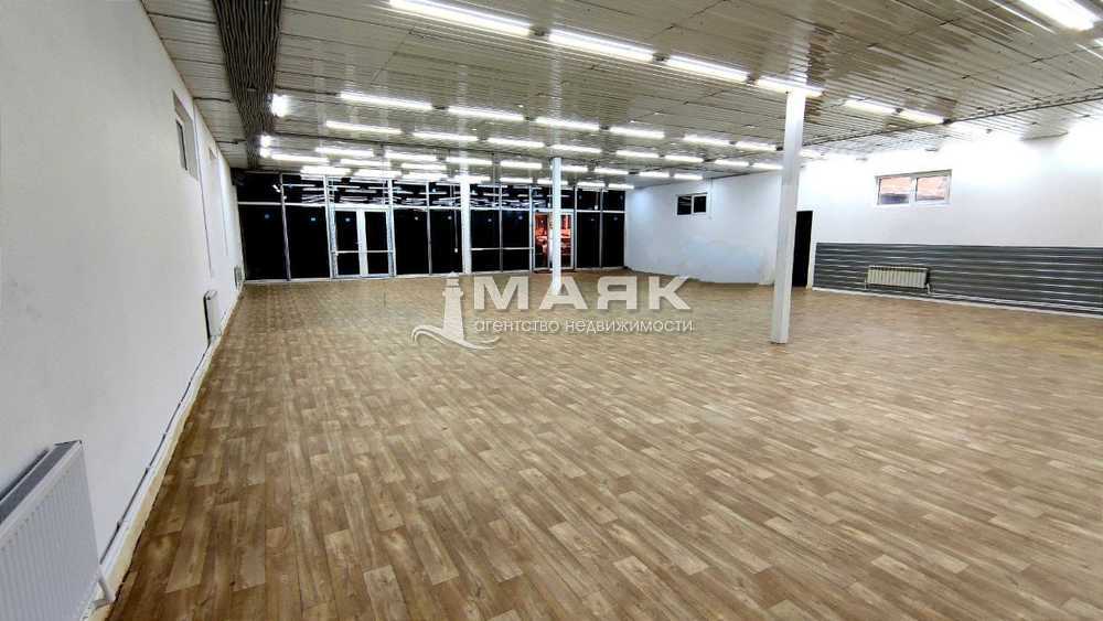 Помещение свободного назначения 240 кв.м