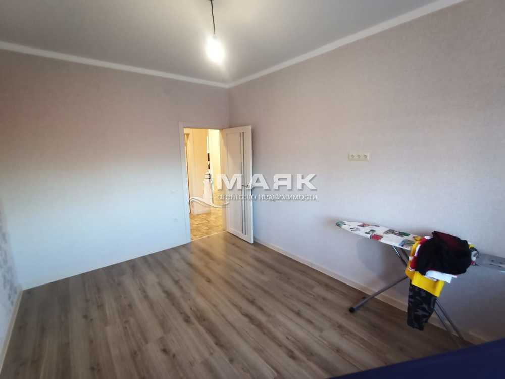 Дом 171 кв.м на участке 6.3 сот