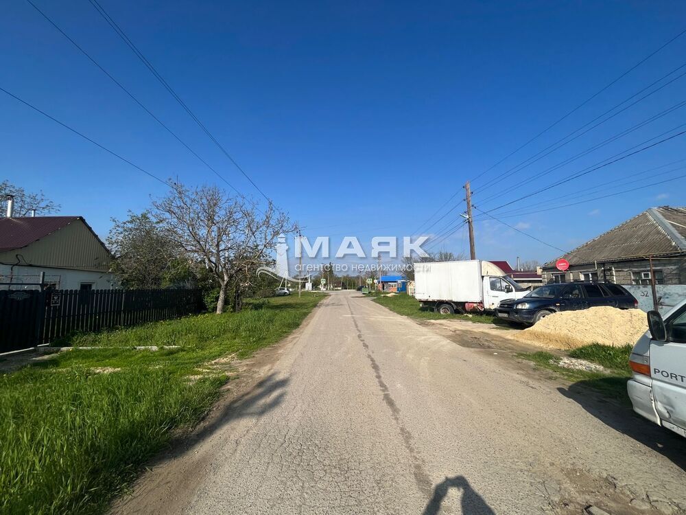 Дом 40 кв.м на участке 15 сот