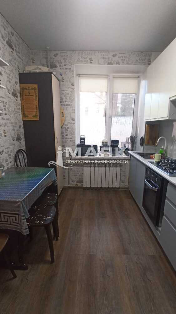 1-к. квартира 37.8 кв.м, 1/3