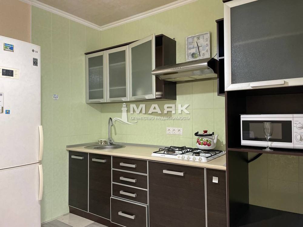 1-к. квартира 41.5 кв.м, 1/7