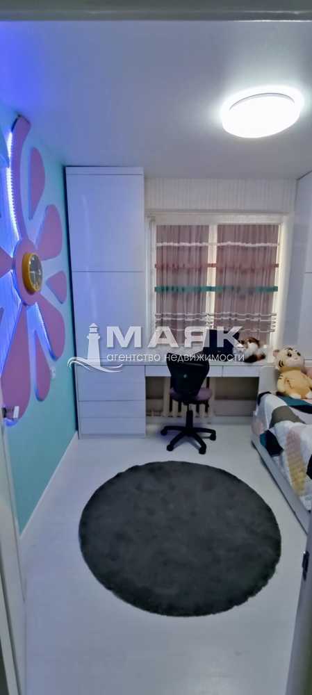 3-к. квартира 58 кв.м, 1/5