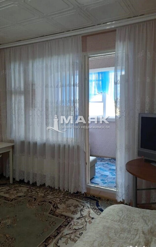 2-к. квартира 55.3 кв.м, 2/10