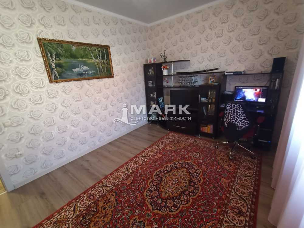 Дом 171 кв.м на участке 6.3 сот