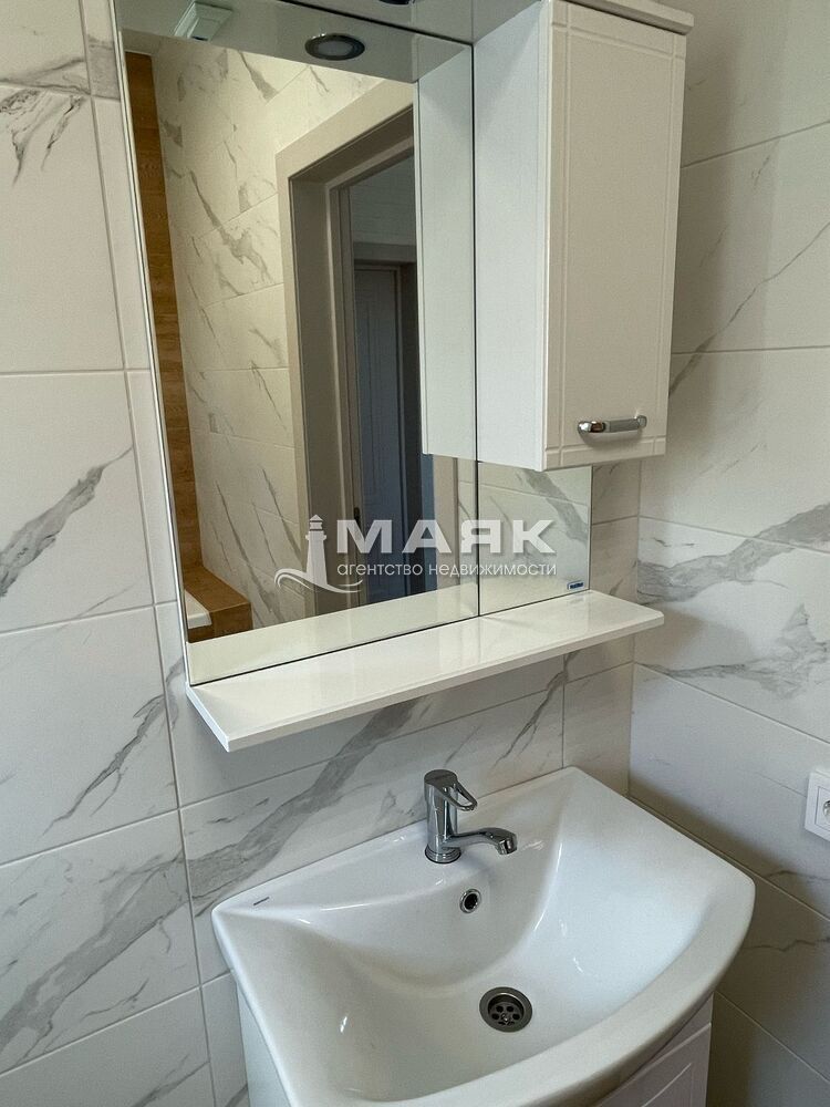 Дом 90 кв.м на участке 5 сот