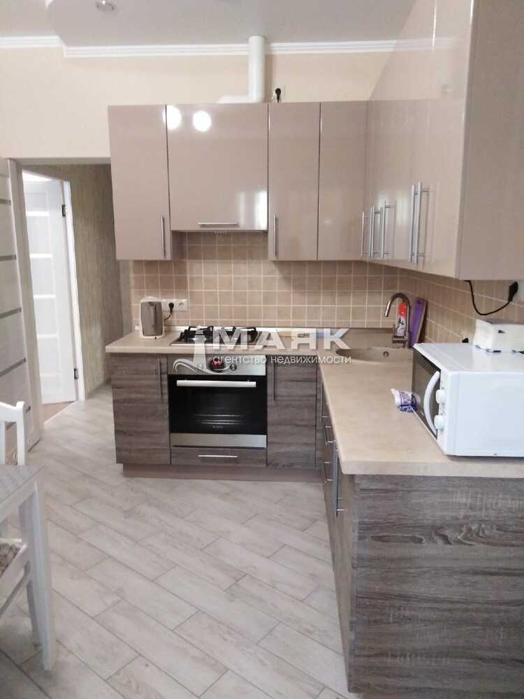 1-к. квартира 38 кв.м, 3/5