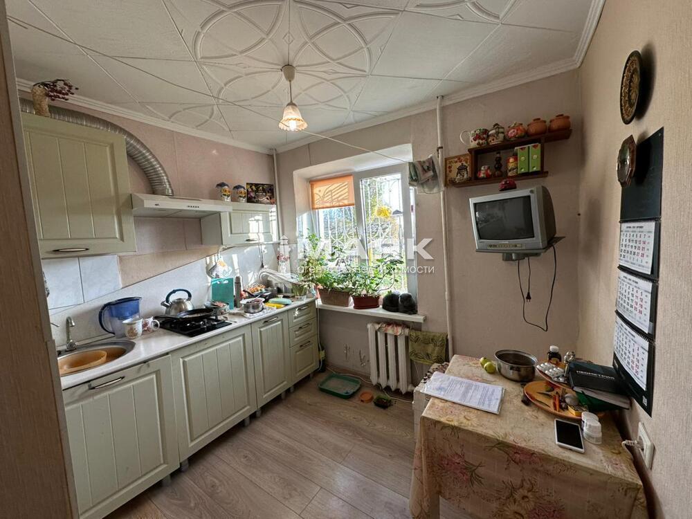 3-к. квартира 58.9 кв.м, 1/6