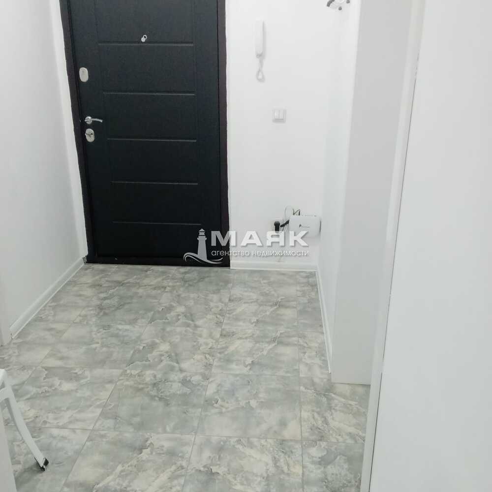 1-к. квартира 40 кв.м, 15/16