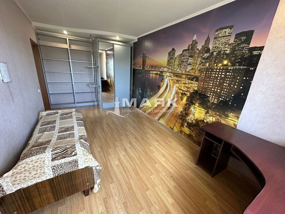 Дом 173 кв.м на участке 20 сот