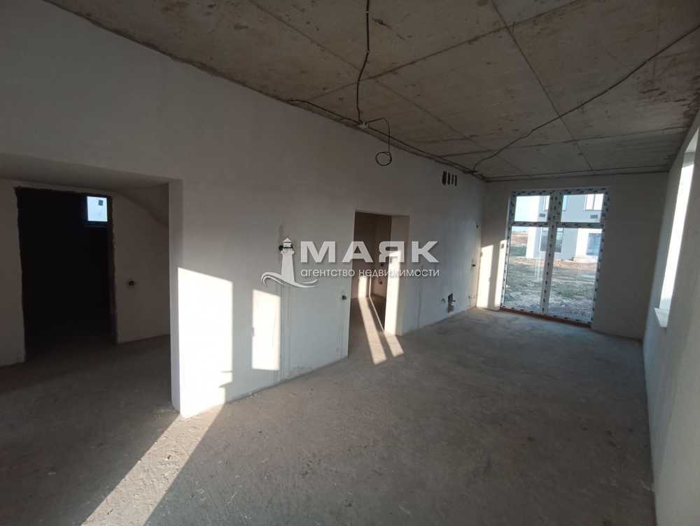 Дом 192 кв.м на участке 4.7 сот