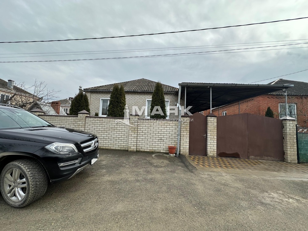 Дом 110.2 кв.м на участке 4.77 сот