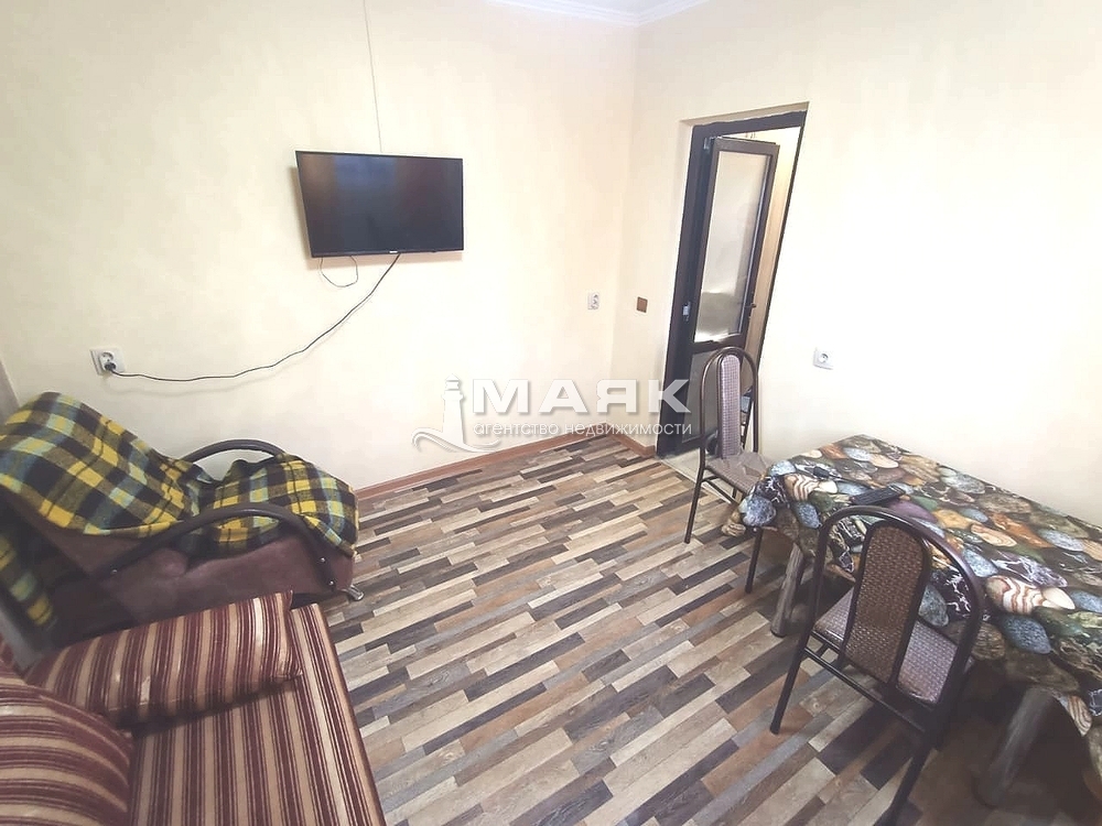 Дом 150 кв.м на участке 8 сот