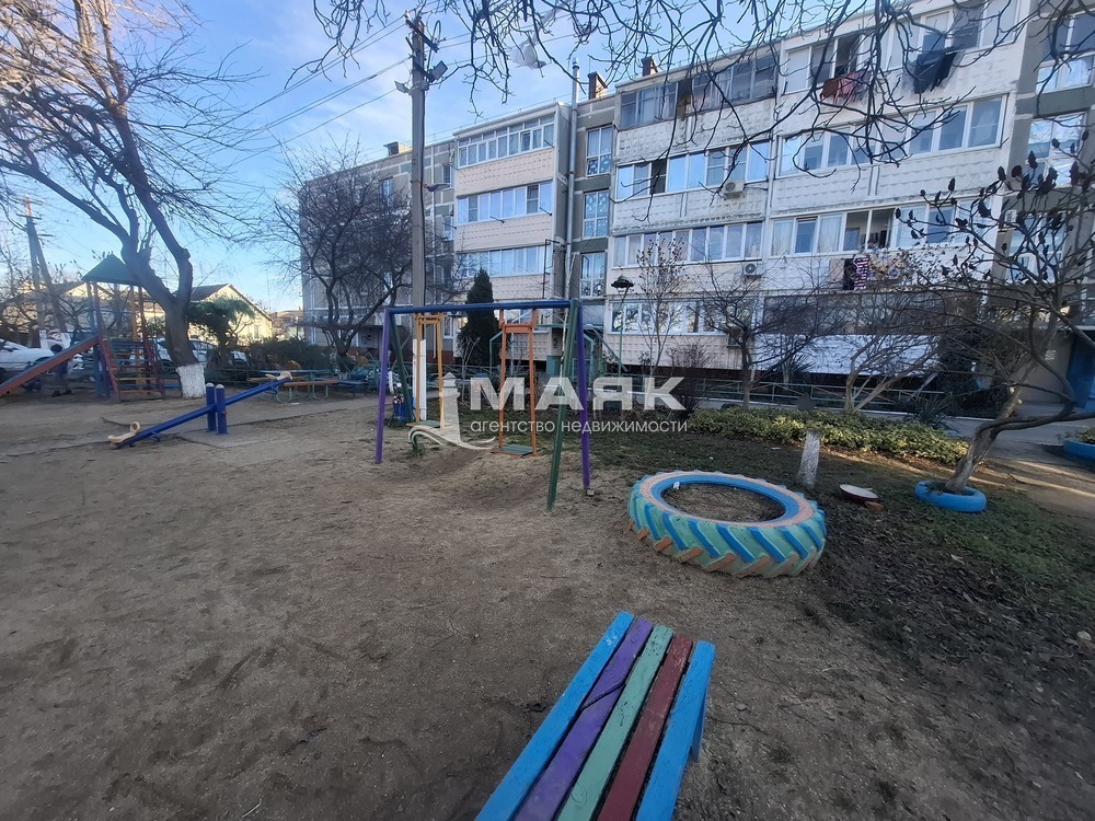 2-к. квартира 44.2 кв.м, 2/2