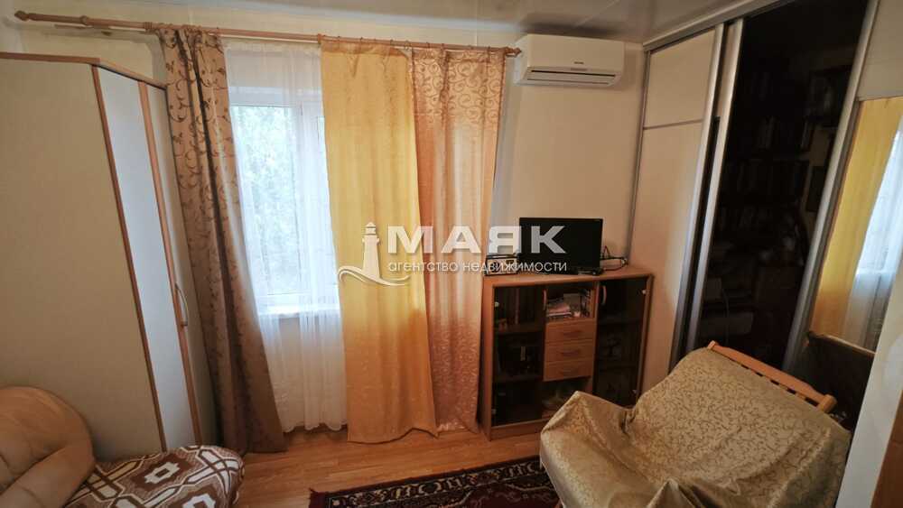 Дом 30 кв.м на участке 5.39 сот