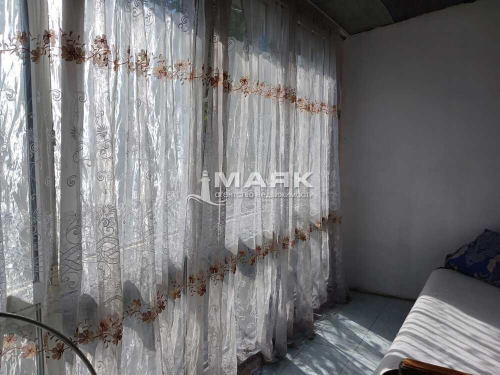 Дом 84 кв.м на участке 6 сот