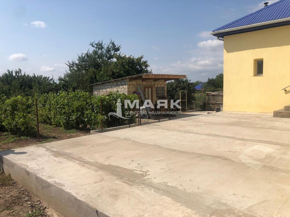 Дом 206 кв.м на участке 17 сот