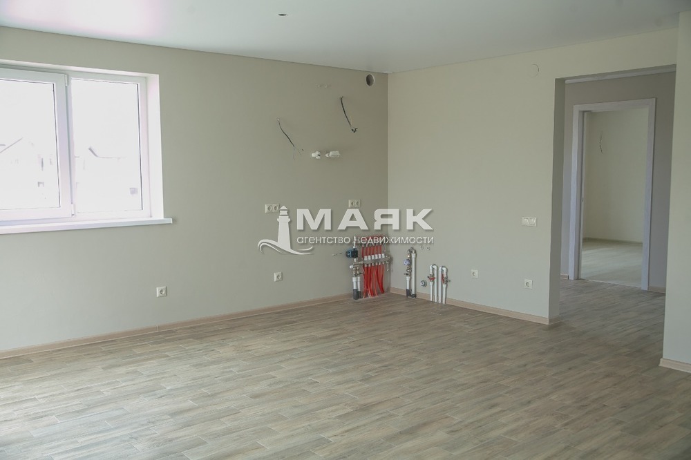 Дом 84.5 кв.м на участке 4.87 сот