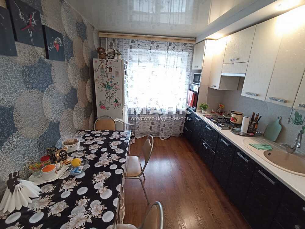 3-к. квартира 62.3 кв.м, 1/5