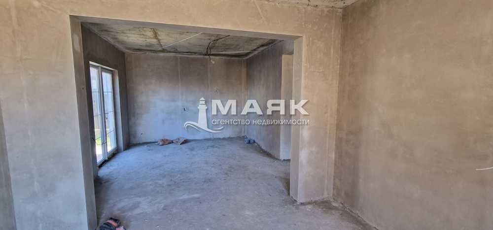 Дом 140 кв.м на участке 4 сот