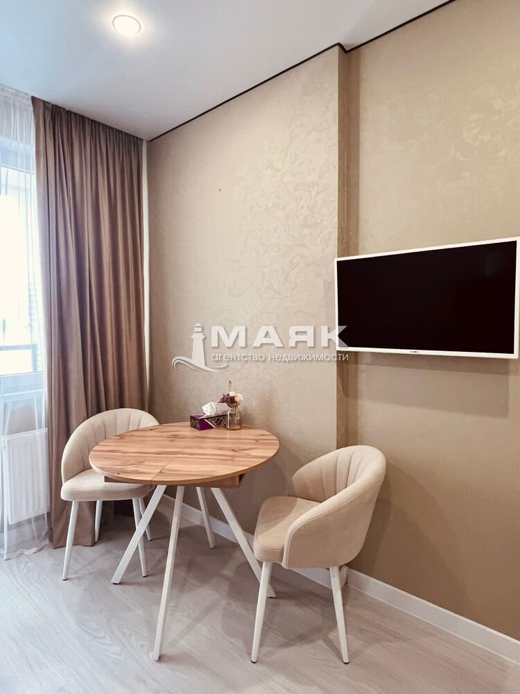 1-к. квартира 45 кв.м, 9/14