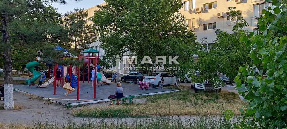 3-к. квартира 58 кв.м, 1/5