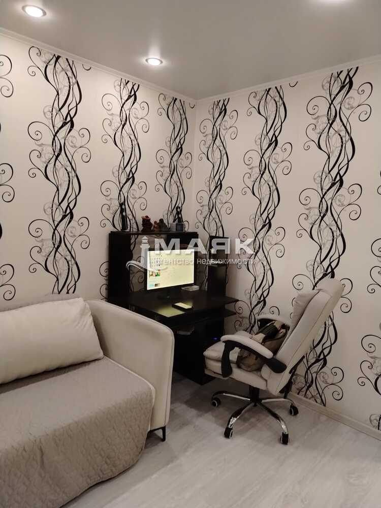 1-к. квартира 36 кв.м, 9/13