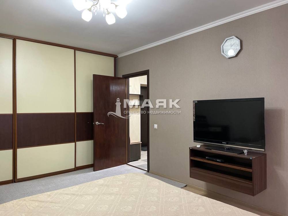 1-к. квартира 41.5 кв.м, 1/7