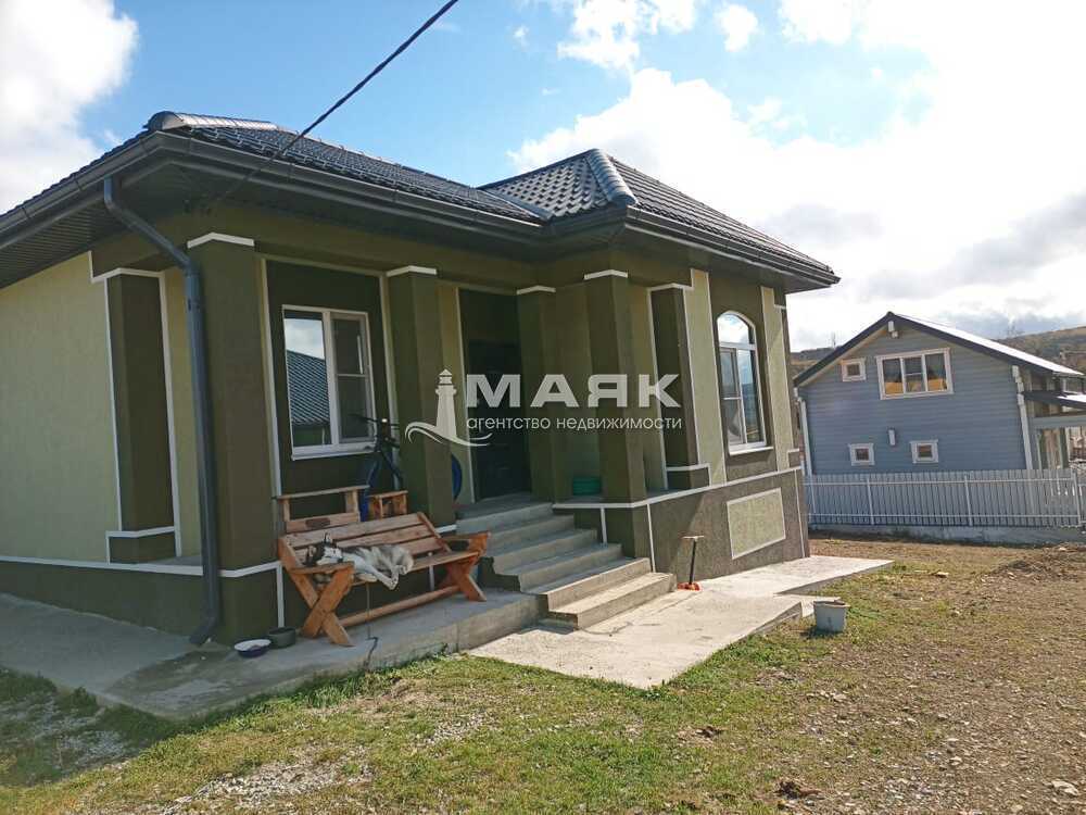 Дом 70.5 кв.м на участке 5.2 сот