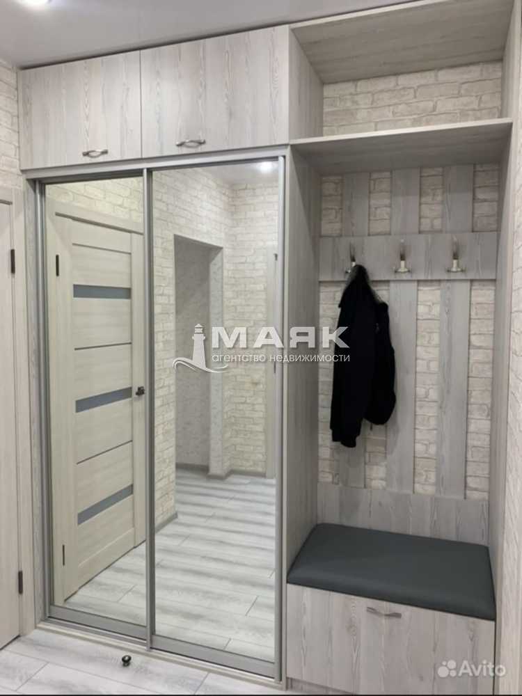 1-к. квартира 44 кв.м, 3/8