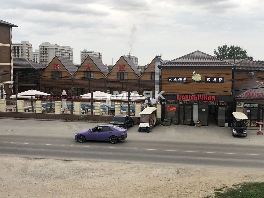 Дом 441.2 кв.м на участке 3 сот