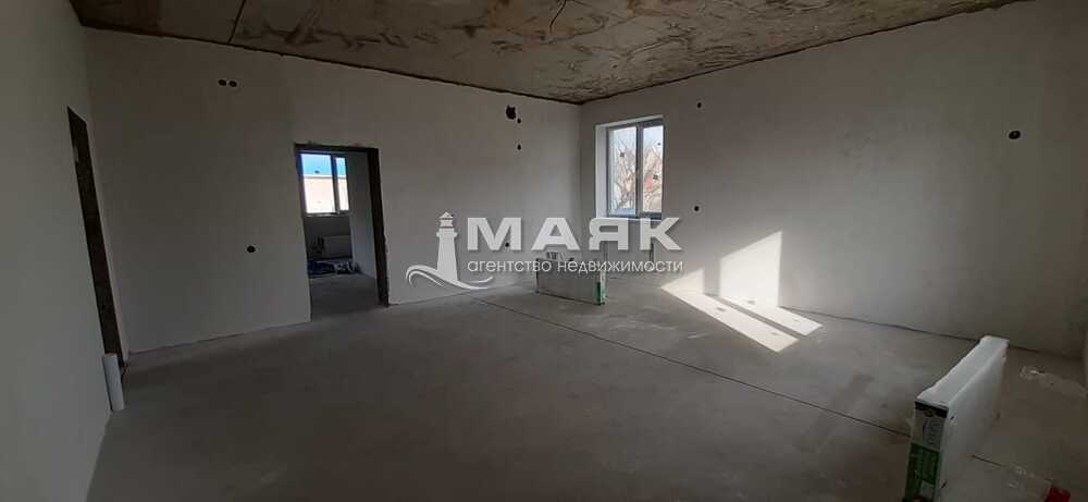 Дом 485.4 кв.м на участке 9.5 сот