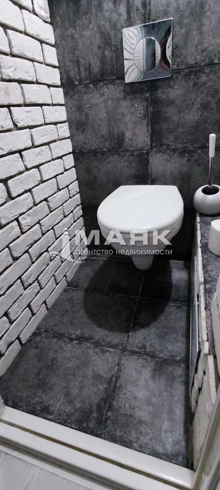 3-к. квартира 58 кв.м, 1/5