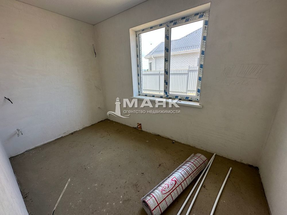 Дом 100 кв.м на участке 6 сот