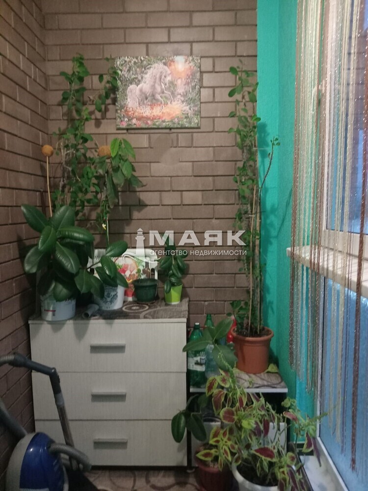 1-к. квартира 43 кв.м, 2/17